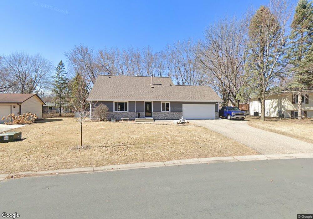 10267 Pilgrim Ln N, Maple Grove, MN 55369 - photo 1