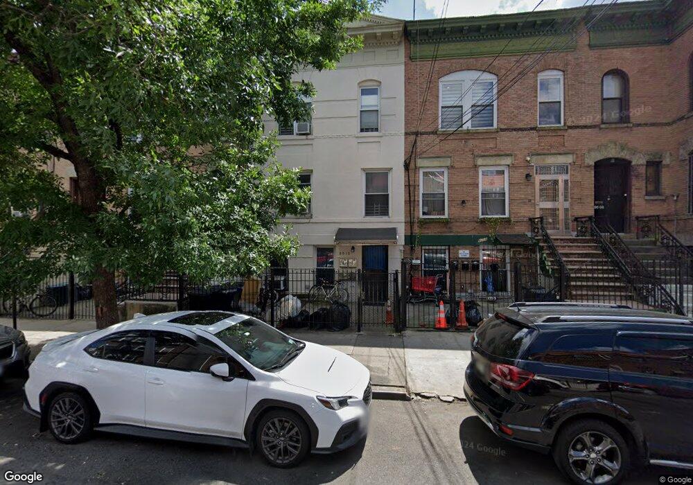 9010 43rd Ave, Elmhurst, NY 11373 - photo 1