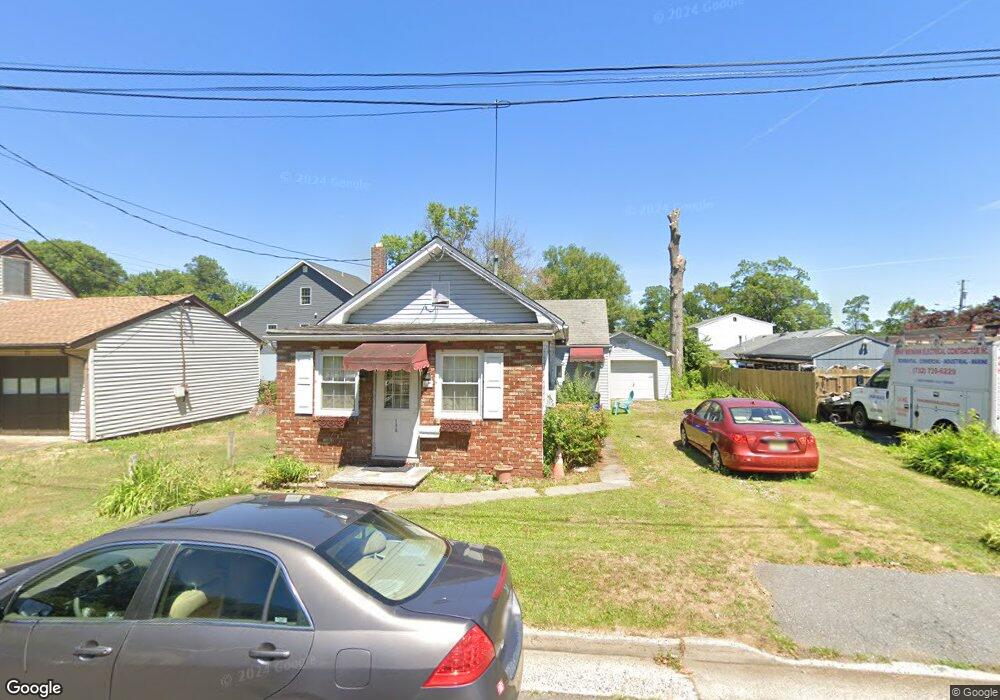 906 Shore Rd, Keyport, NJ 07735 - photo 1