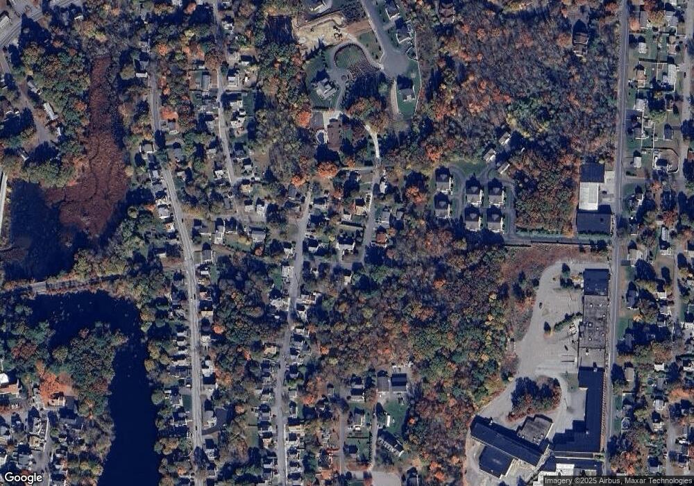 2 Cedar St, Hudson, MA 01749 - photo 1