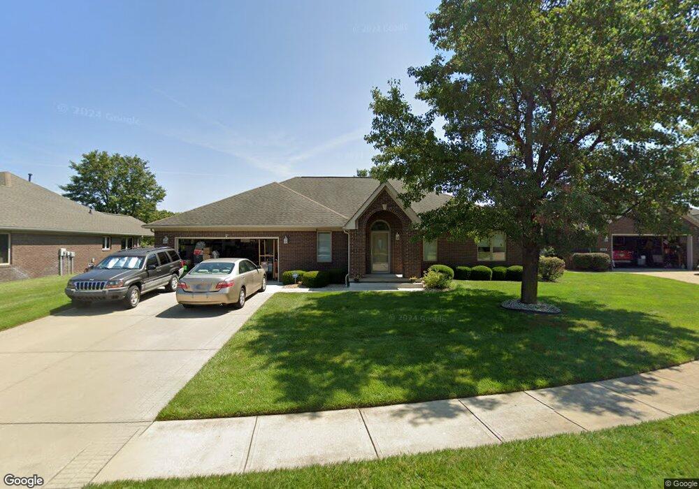 3169 Potomac Ct, Columbus, IN 47203 - photo 1