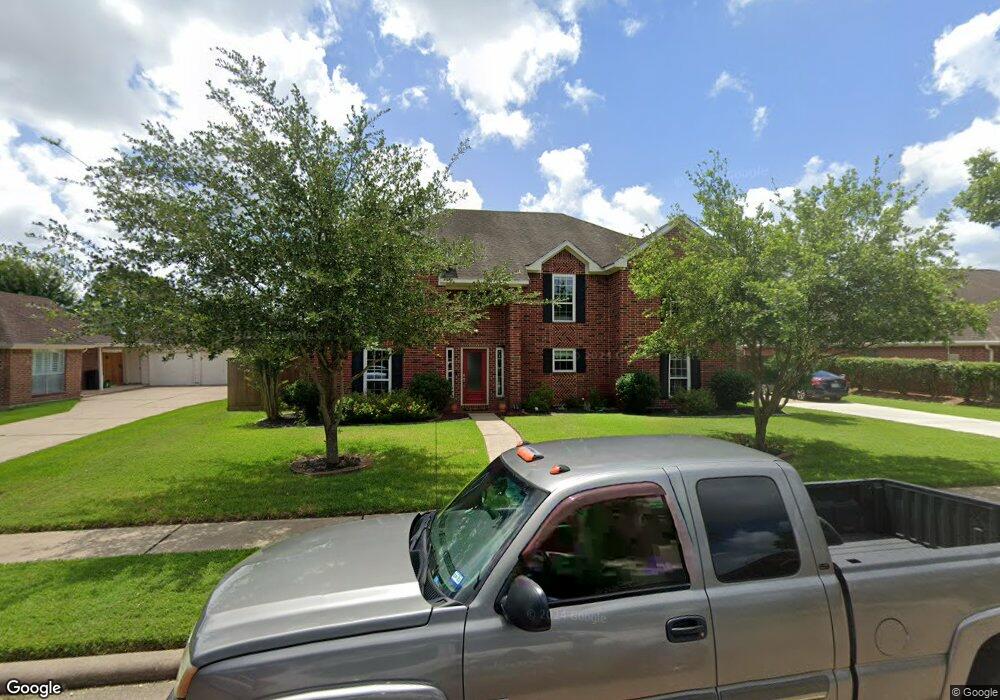 2011 Stapleton Dr, Friendswood, TX 77546 - photo 1