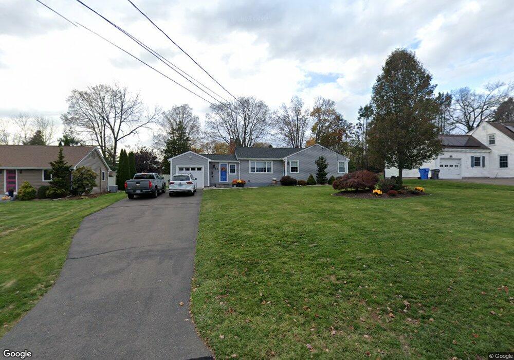 58 Baldwin Rd, Manchester, CT 06042 - photo 1