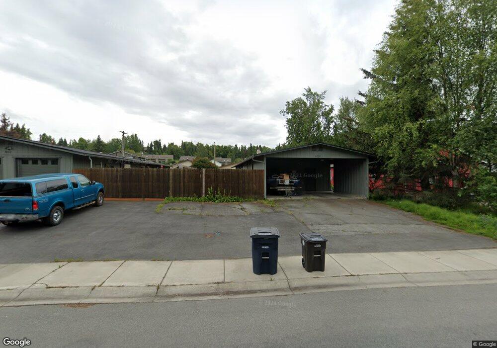 1020 W 19th Ave, Anchorage, AK 99503 - photo 1