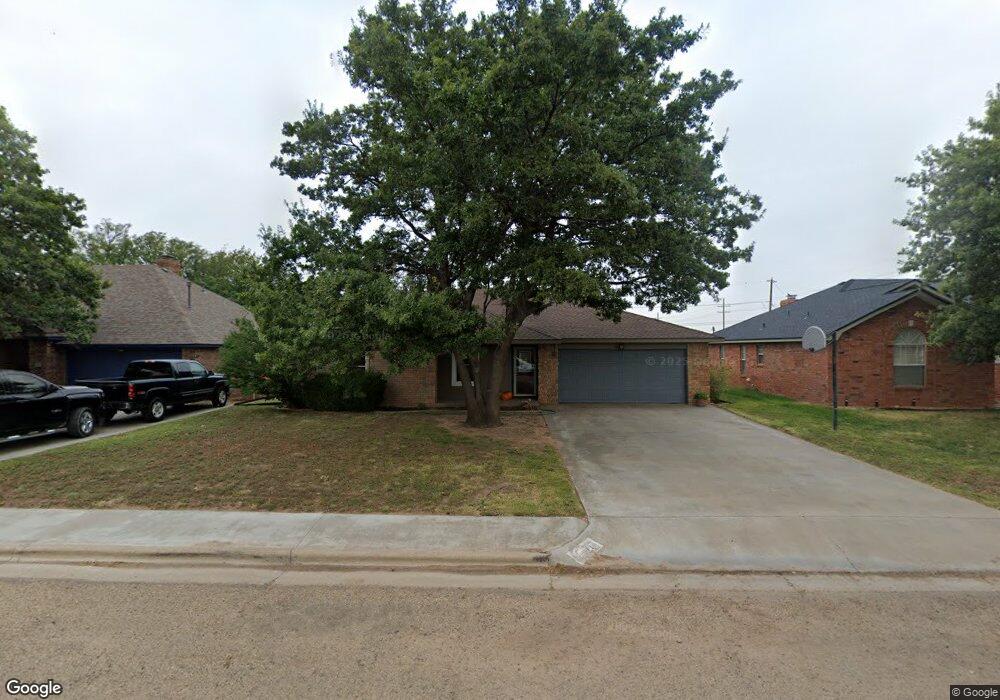 713 Floyd Ave, Dumas, TX 79029 - photo 1