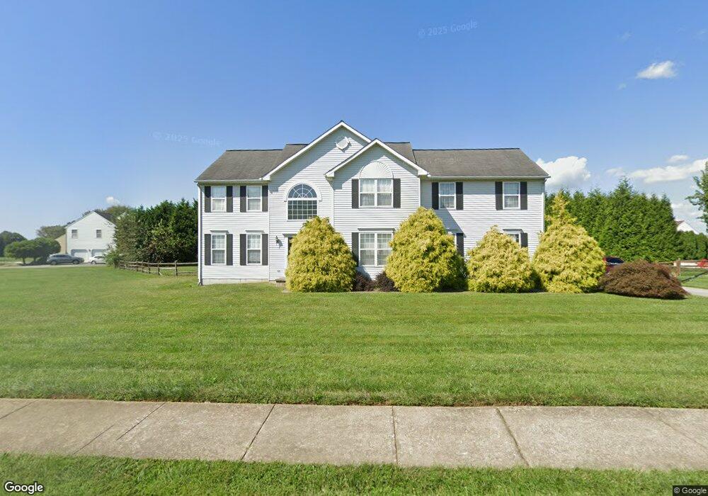 205 E Harvest Dr, New Castle, DE 19720 - photo 1