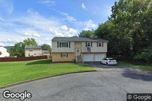 1060 Monroe St, Freemansburg, PA 18017