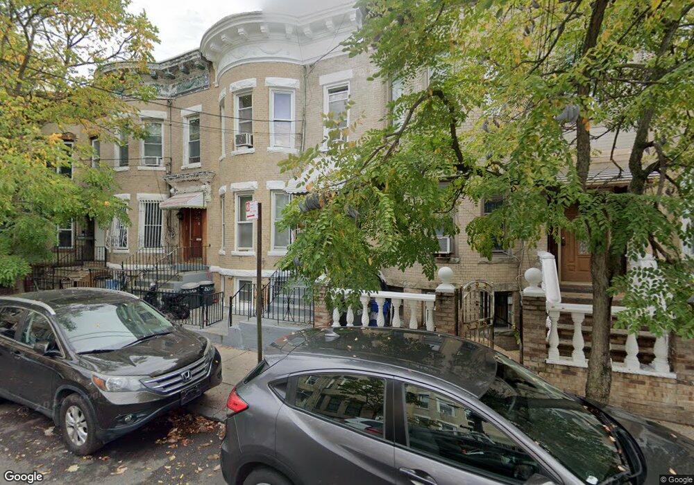 203 Lincoln Ave, Brooklyn, NY 11208 - photo 1