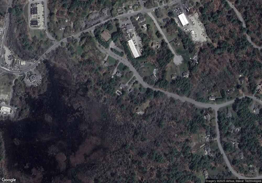 33 Longmeadow Dr, Rowley, MA 01969 - photo 1