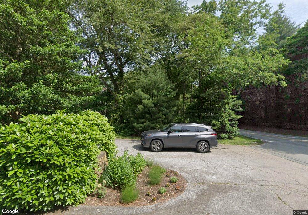 7 Holly Hills Ln, North Kingstown, RI 02874 - photo 1