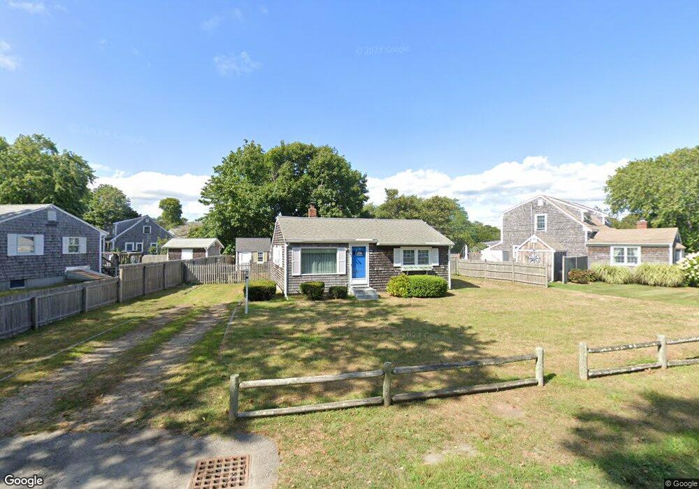 44 Trotters Ln, West Dennis, MA 02670 - photo 1