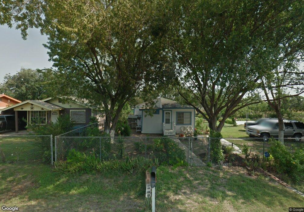 2811 W 7th St, Weslaco, TX 78596 - photo 1