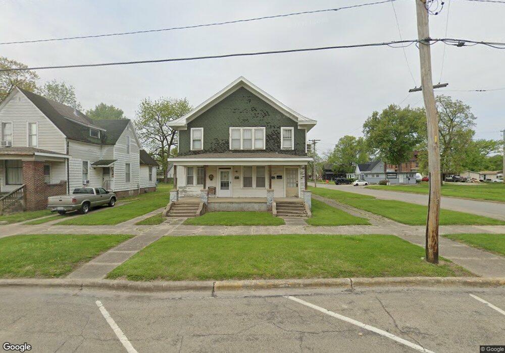 221 N 21st St, Mattoon, IL 61938 - photo 1