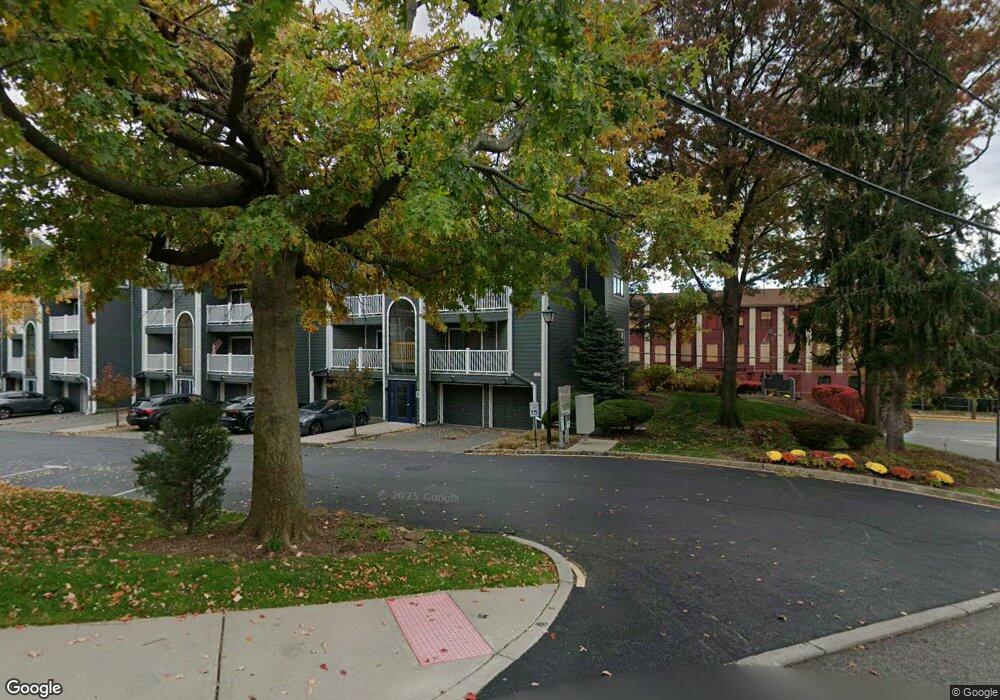 1A Triumph Ct unit 1A, East Rutherford, NJ 07073 - photo 1