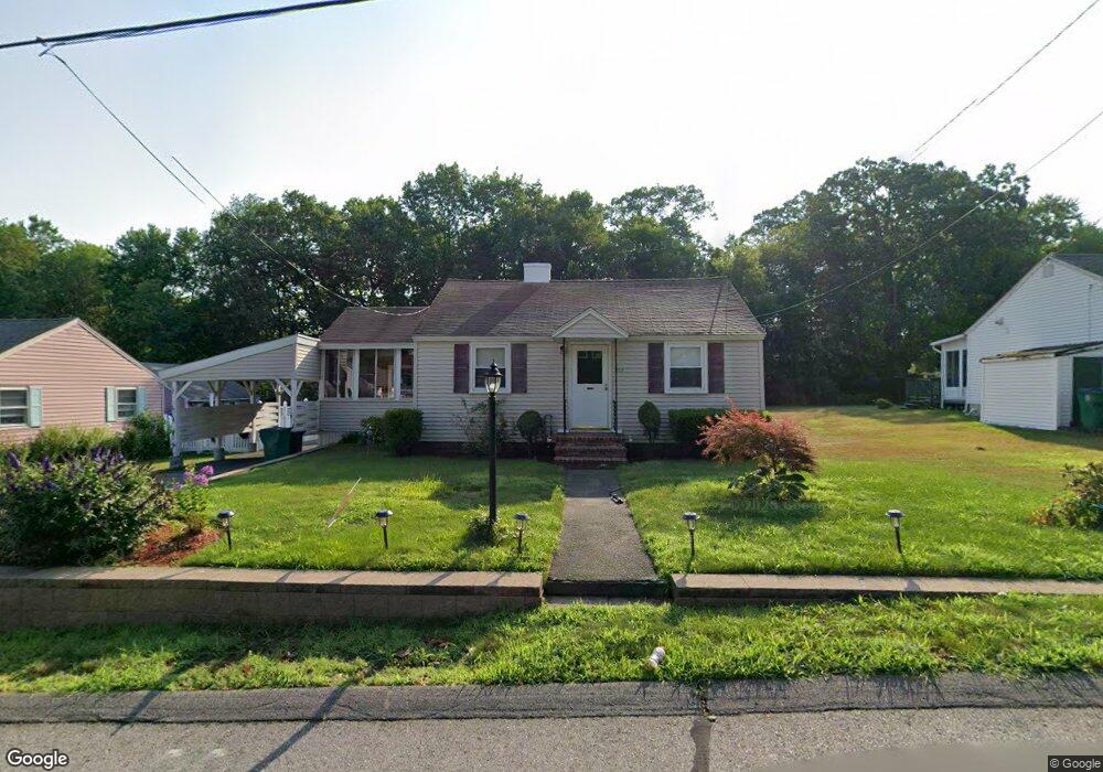 213 Burnham Rd, Lowell, MA 01852 - photo 1