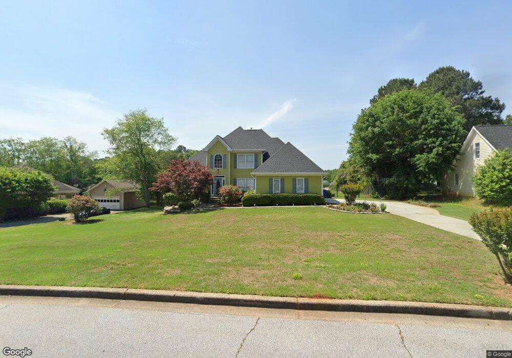 3983 Laurel Bend Dr, Snellville, GA 30039 - photo 1