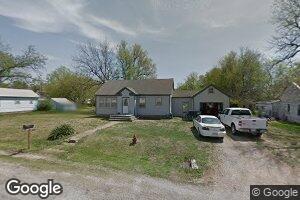315 W Wilson St, Thayer, KS 66776