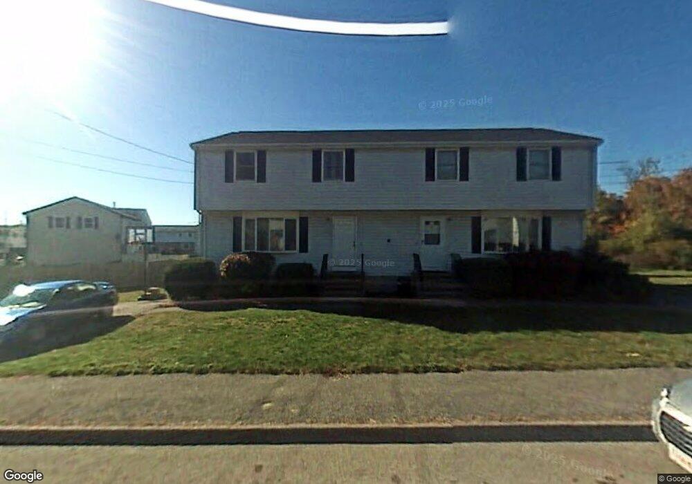 58 Christopher Rd, Randolph, MA 02368 - photo 1