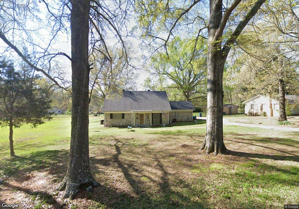 521 W Georgia Ave, Vivian, LA 71082 - photo 1