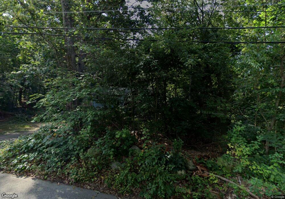 58 Chestnut St, Bellingham, MA 02019 - photo 1