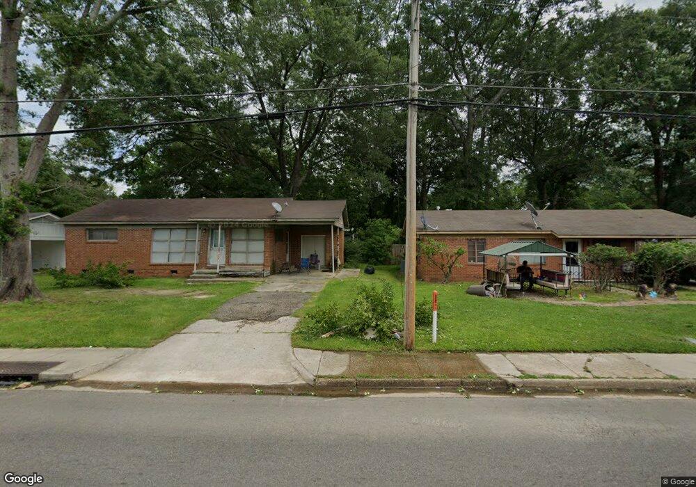 939 S 16th Ave, Laurel, MS 39440 - photo 1