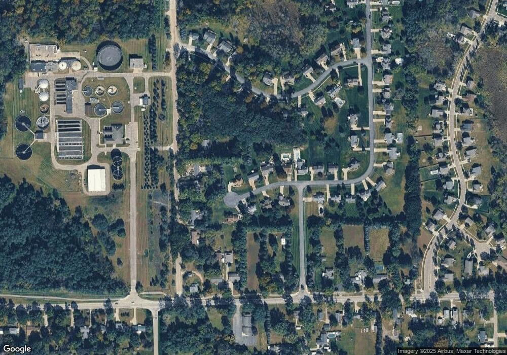 6392 Oak Leaf Trail unit 38, Linden, MI 48451 - photo 1