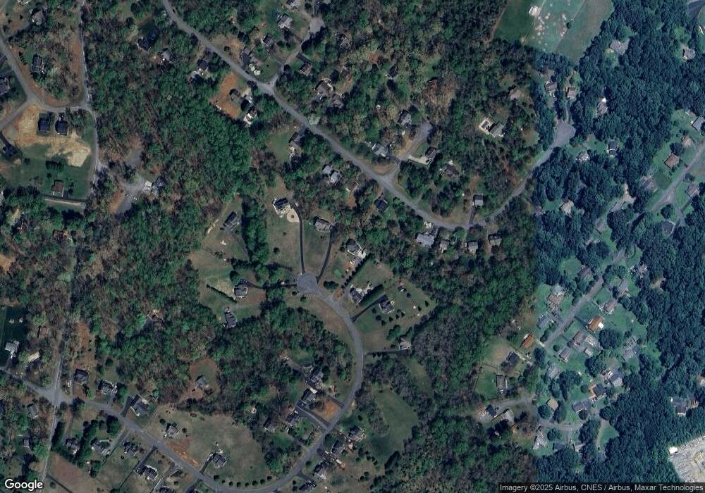 390 Southridge Dr, Ruckersville, VA 22968 - photo 1