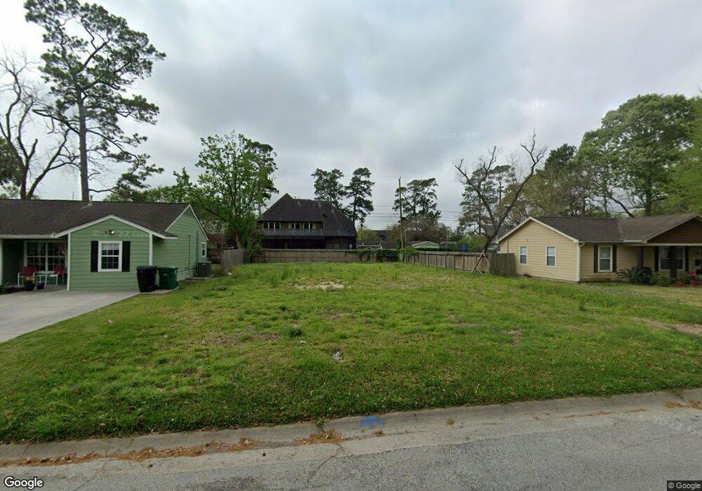 1815 Ebomy Ln, Houston, TX 77018 - photo 1