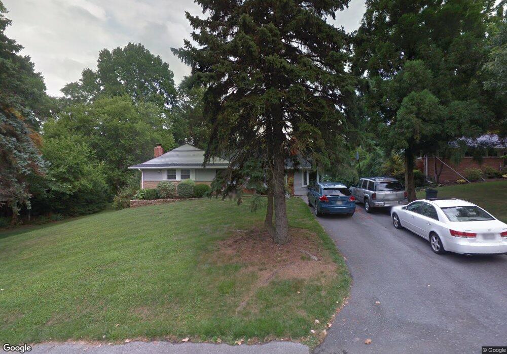 9913 Dellwood Ave, Columbia, MD 21046 - photo 1