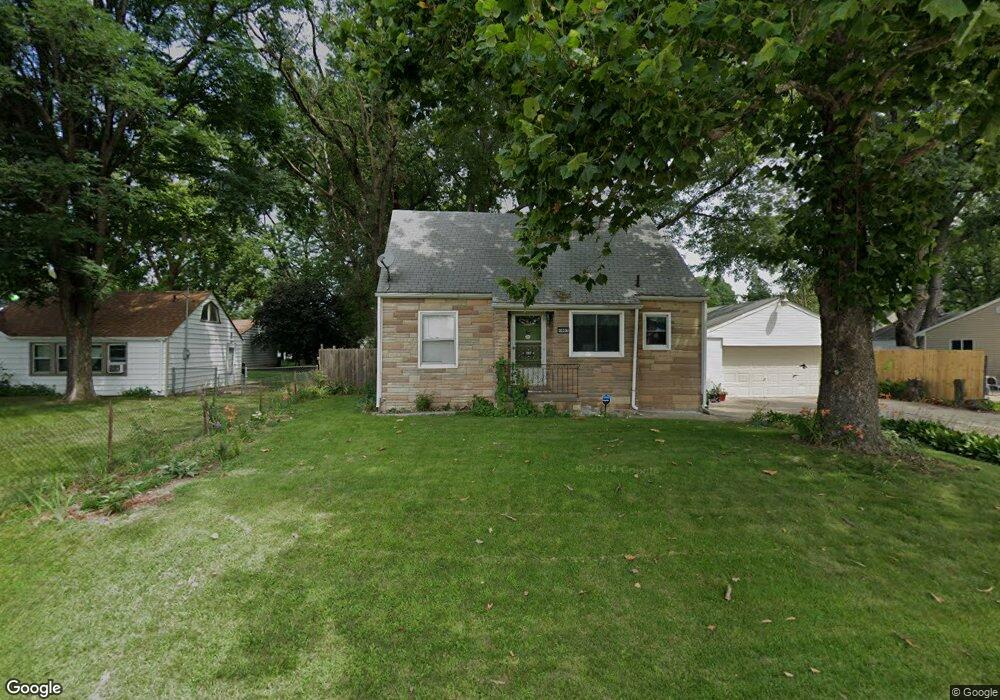 1007 Wade St, Des Moines, IA 50315 - photo 1