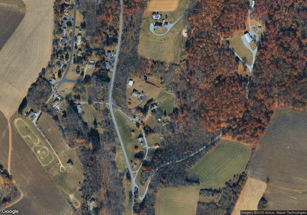 6833 Lime Kiln Rd, Slatington, PA 18080 - photo 1