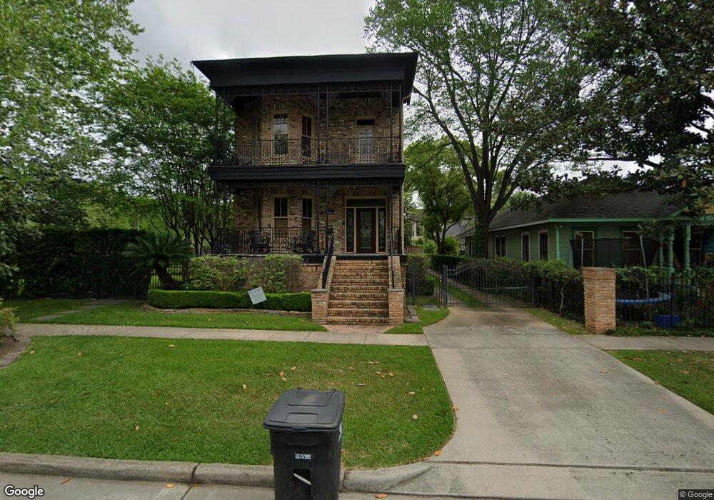 640 Cortlandt St, Houston, TX 77007 - photo 1