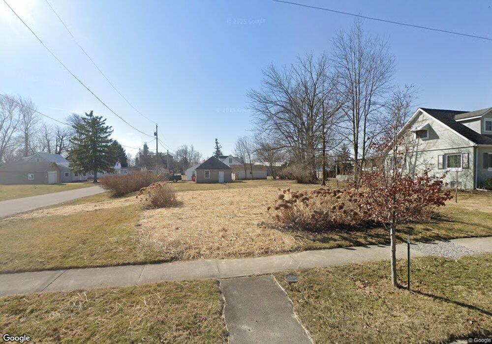 401 Turner Ave, Ada, OH 45810 - photo 1