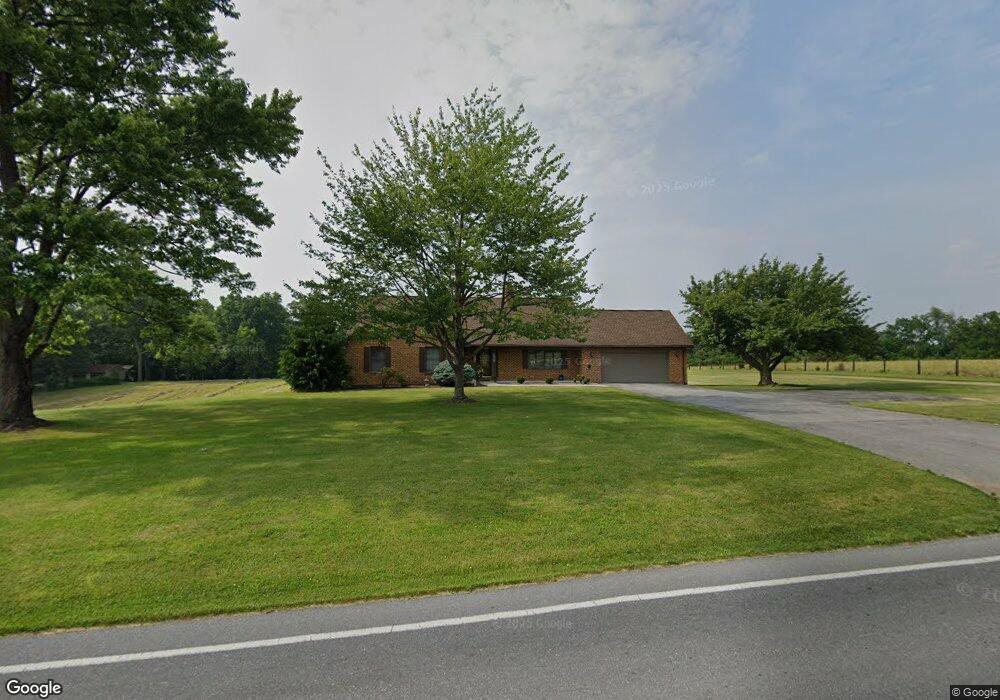 2899 Leafmore Rd, Chambersburg, PA 17202 - photo 1