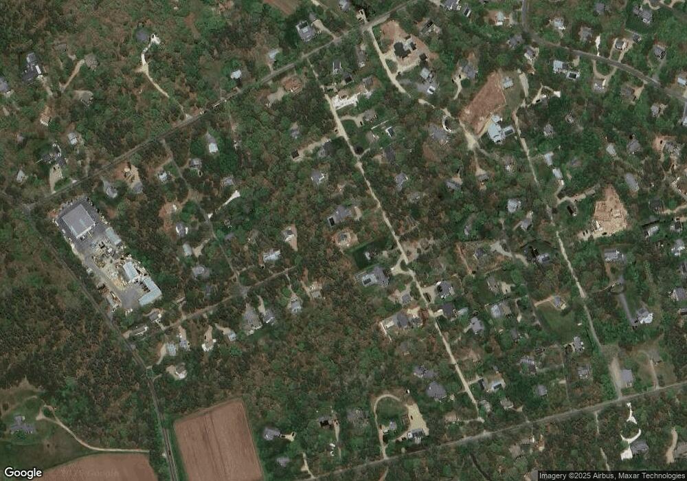 16 Vickers St, Edgartown, MA 02539 - photo 1