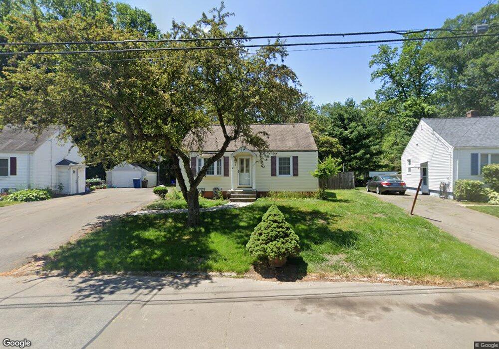 52 Park Side Dr, New Haven, CT 06515 - photo 1