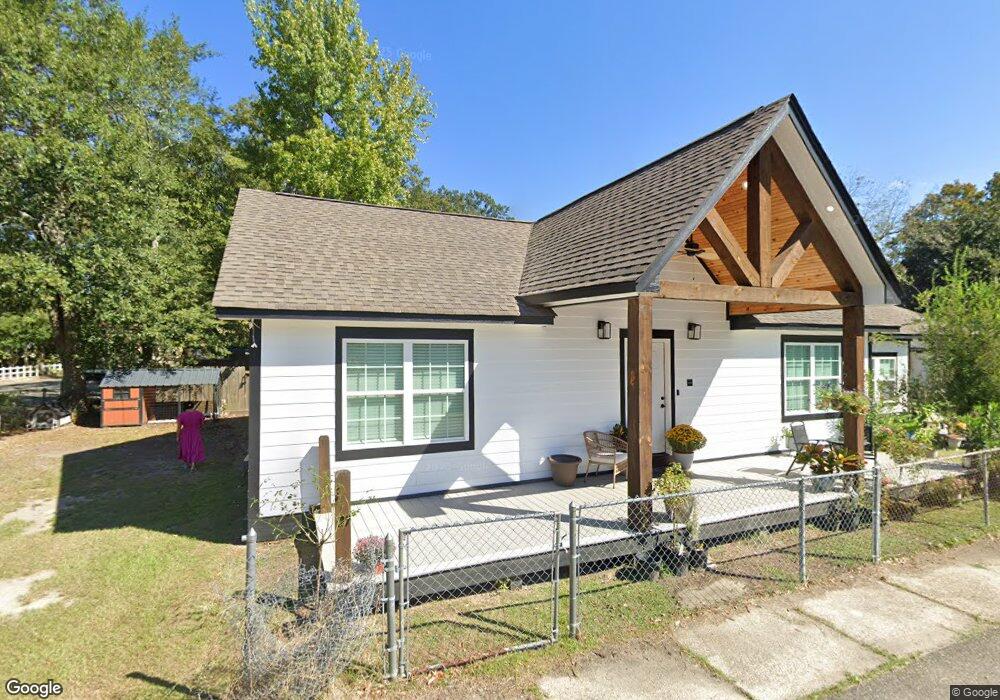 301 Second St, Picayune, MS 39466 - photo 1