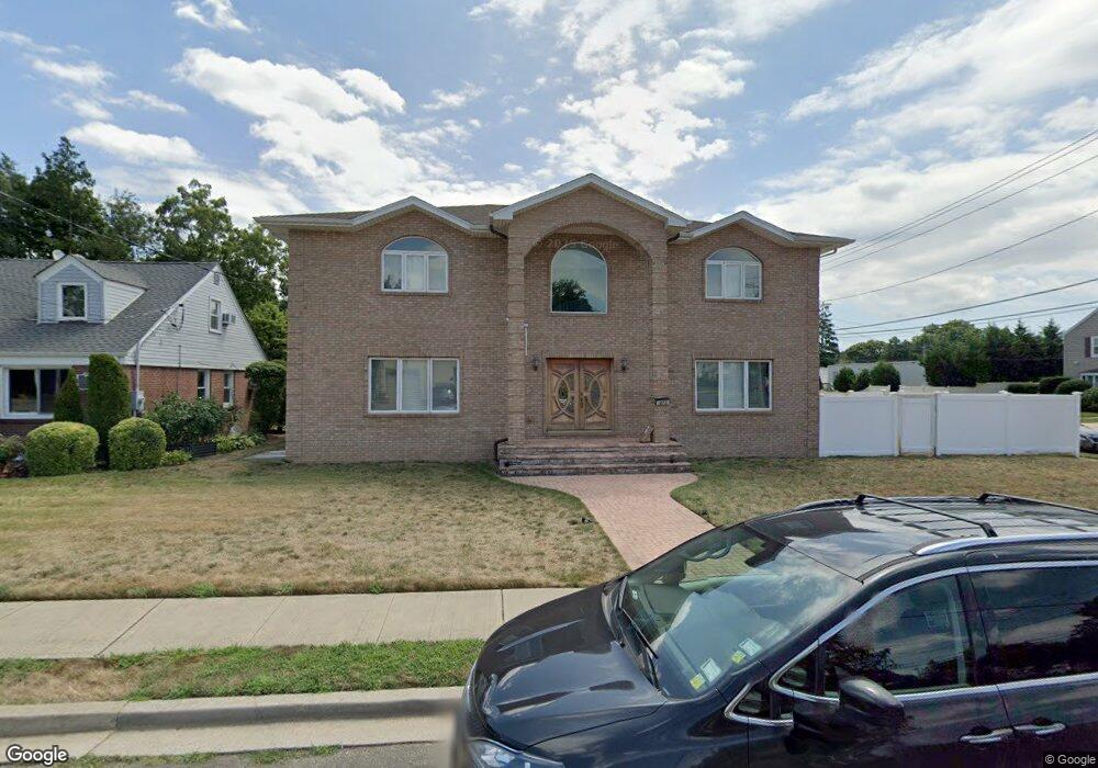 473 Langley Ave, West Hempstead, NY 11552 - photo 1