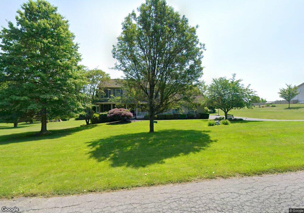 390 E Dannersville Rd, Bath, PA 18014 - photo 1