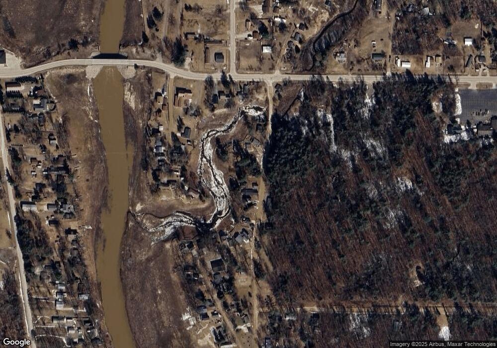 4028 Bayview Rd, Billings Township, MI 48612 - photo 1