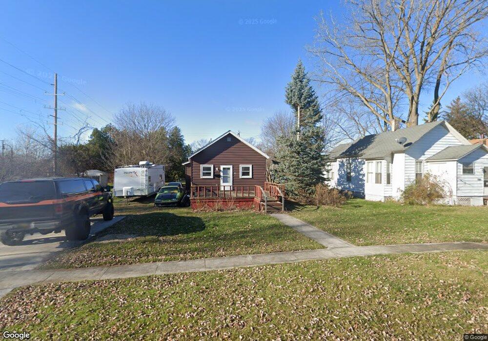 1919 25th St, Port Huron, MI 48060 - photo 1