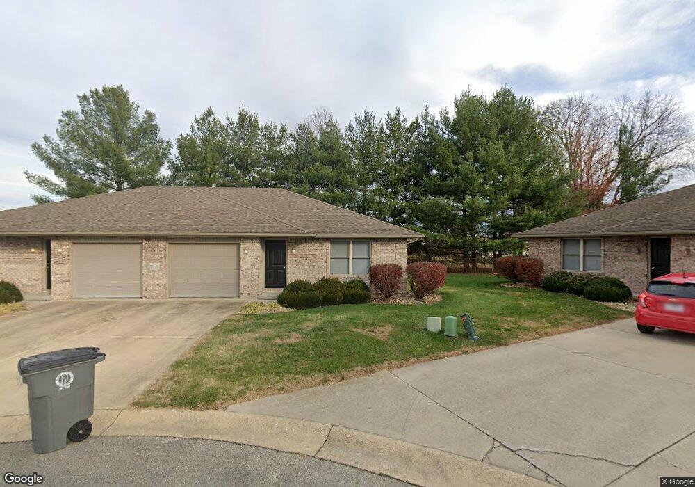 218 Schleibaum Ct unit 220, Seymour, IN 47274 - photo 1