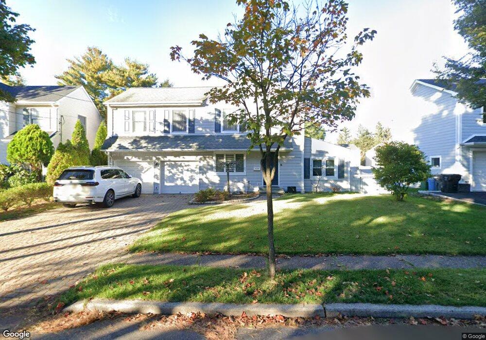 369 Kenwood Rd, Paramus, NJ 07652 - photo 1