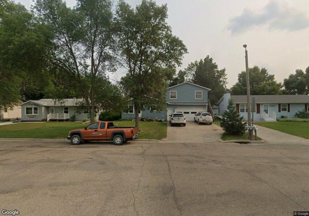 1213 15th St SW, Jamestown, ND 58401 - photo 1