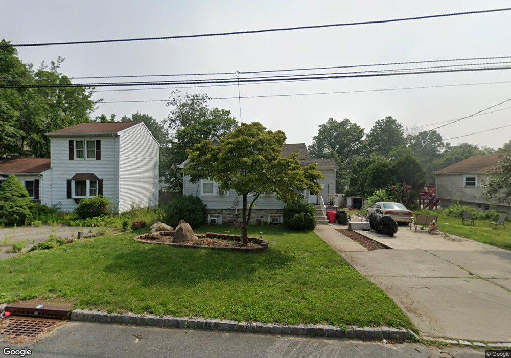 126 Flemington Dr, Parsippany, NJ 07054 - photo 1