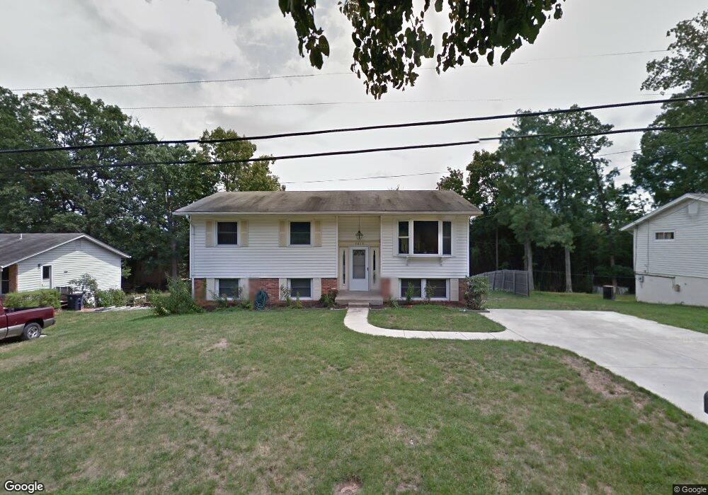 7015 Fitzpatrick Dr, Laurel, MD 20707 - photo 1