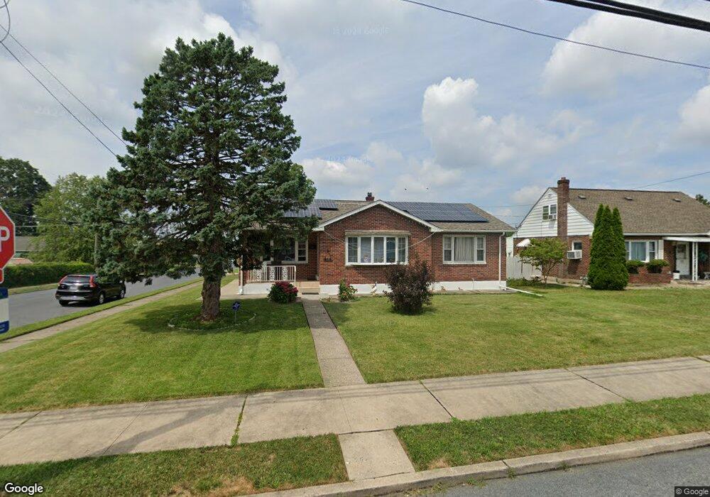 802 N Maxwell St unit 804, Allentown, PA 18109 - photo 1