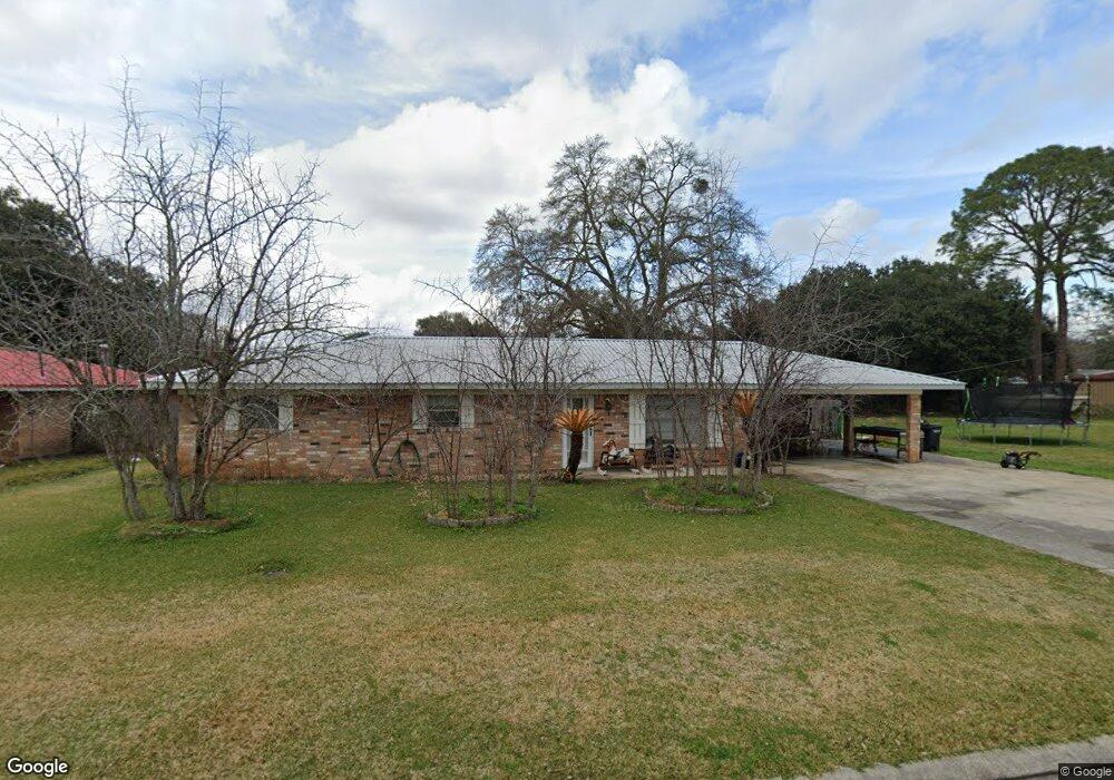 934 Roberta St, New Iberia, LA 70560 - photo 1