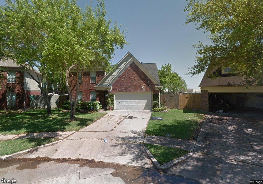 4013 Cedarwood Dr, Pearland, TX 77584 - photo 1