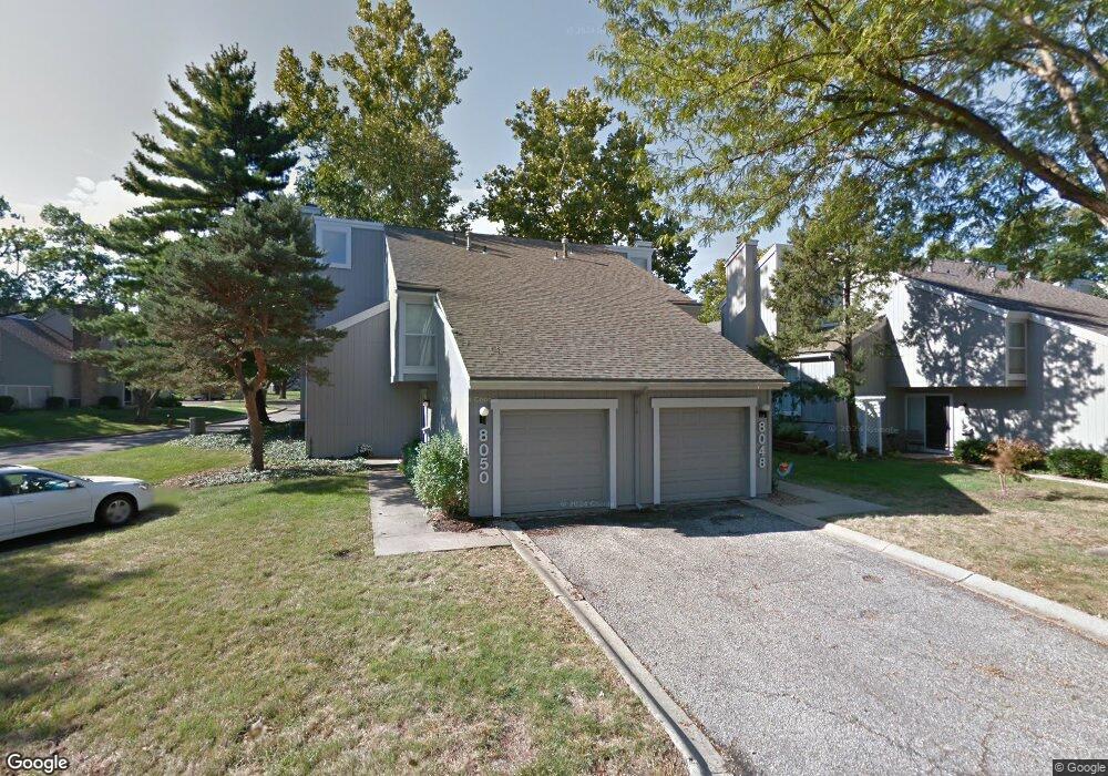 8048 Colony Ln, Lenexa, KS 66215 - photo 1